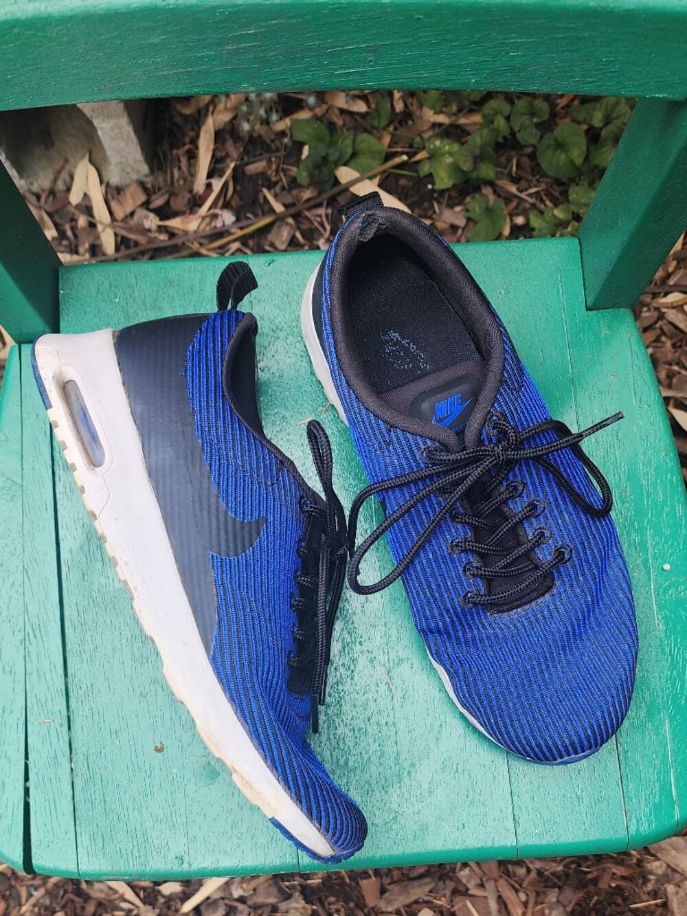 NIKE Air Max Thea Women's 8, Youth/Men's 6.5 Black & Blue